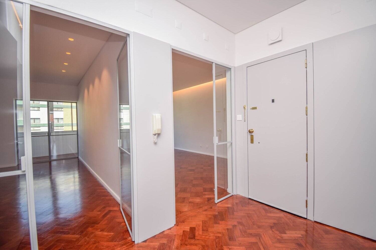 Restelo IV — Remodelação de apartamento