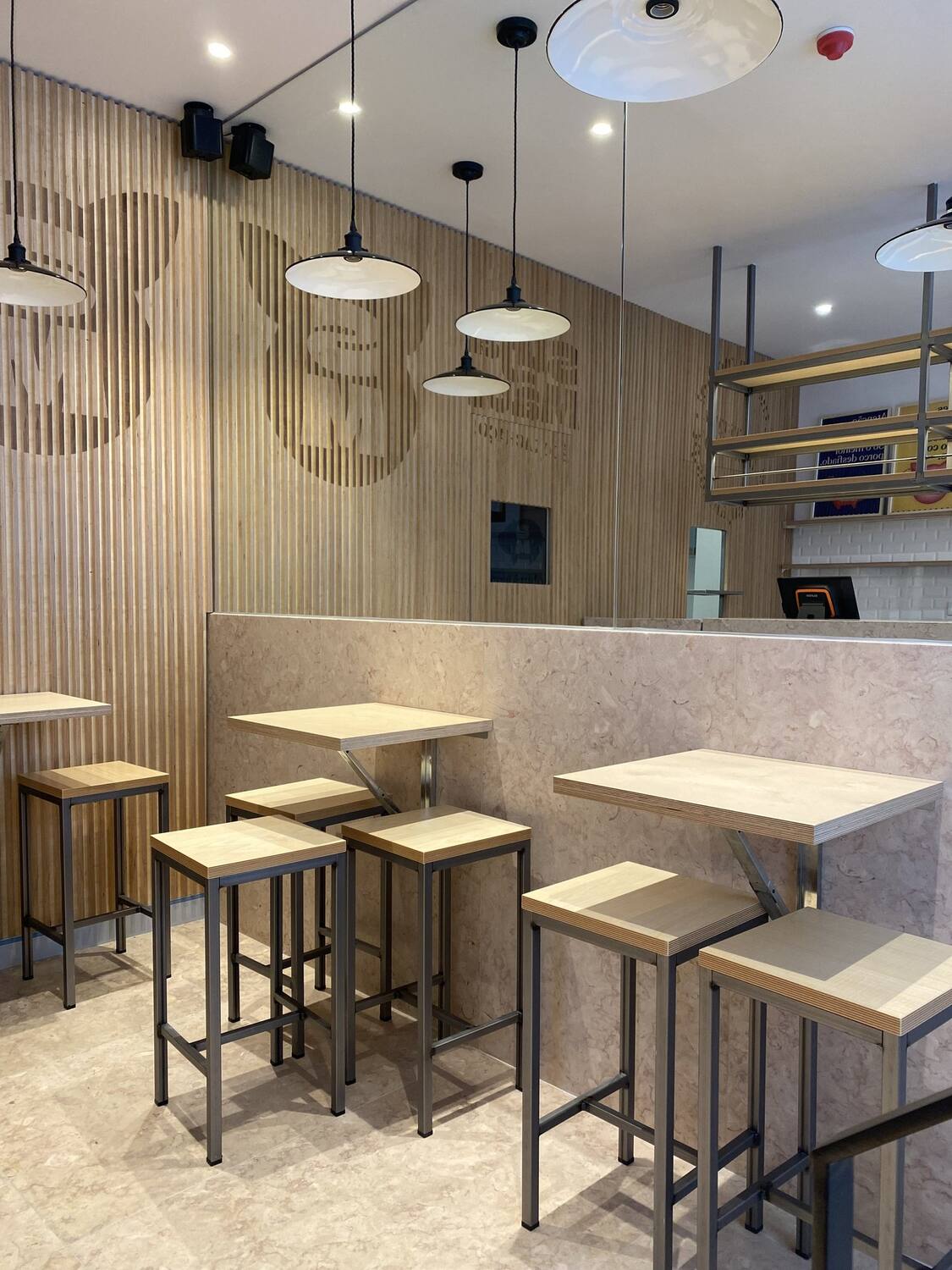 Suja Mãos — Restaurante Suja Mãos, Lisboa
